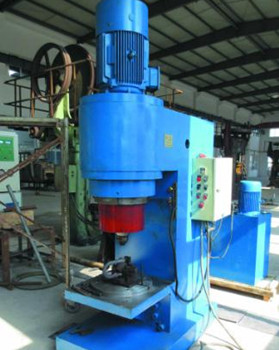 購買氣壓鉚接機需要多少錢？