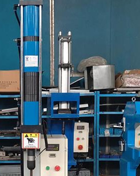 國內廠家生產的鉚接機價格貴嗎？