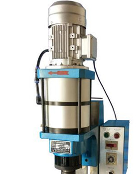 怎么設置徑向鉚接機的鉚接時間？